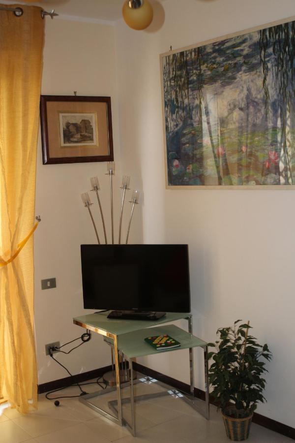 Fede & Francy Apartment Quartu Sant'Elena Ngoại thất bức ảnh