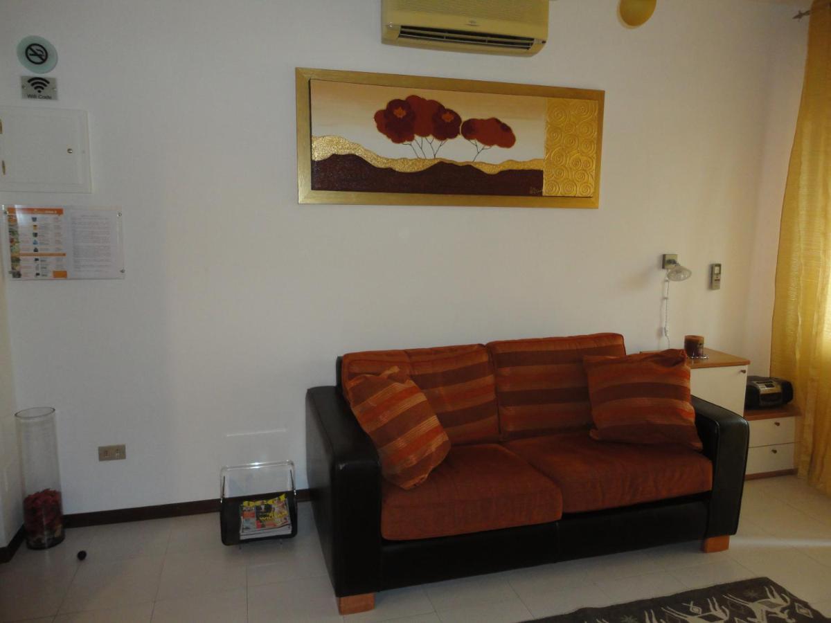Fede & Francy Apartment Quartu Sant'Elena Ngoại thất bức ảnh