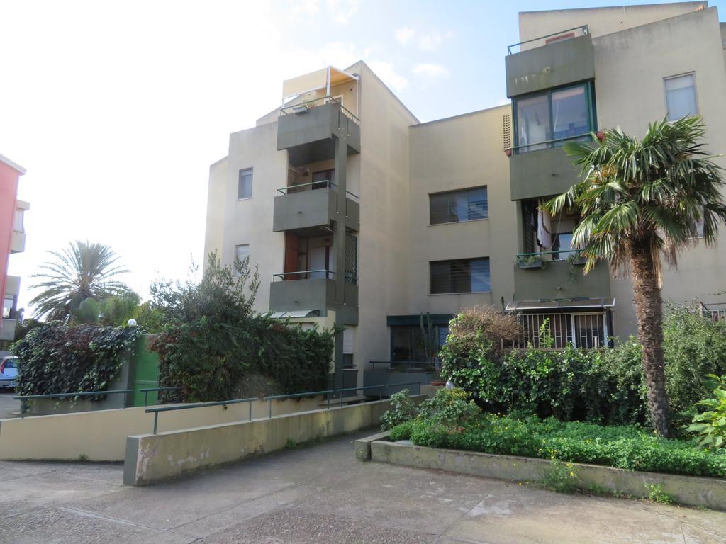 Fede & Francy Apartment Quartu Sant'Elena Ngoại thất bức ảnh